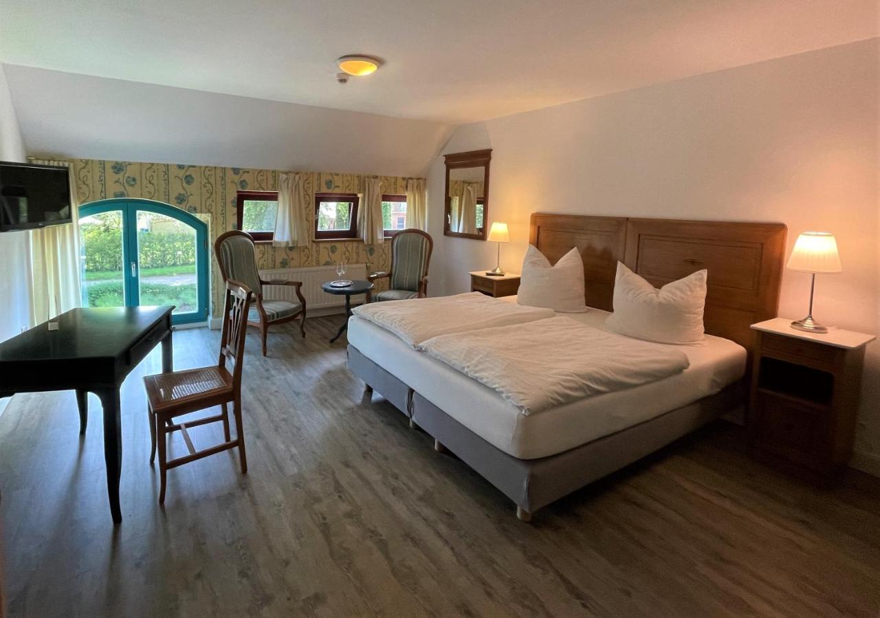Hotel Wasserschloss Mellenthin Ngoại thất bức ảnh